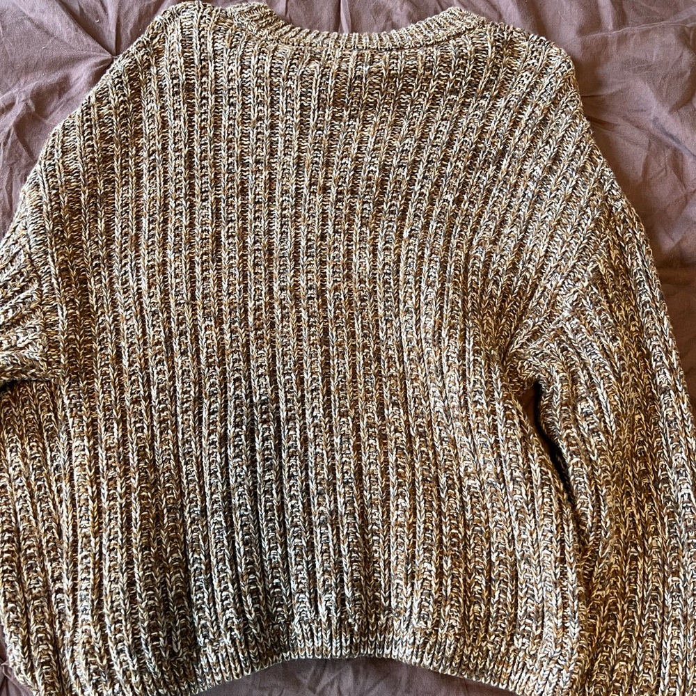 Sweater - Picture 3 of 3
